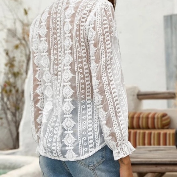 White Lace  button down top - Picture 5 of 6